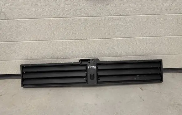 BMW X5 E70 Intercooler air channel guide 5B4C881-02-KPD99 TE6247501