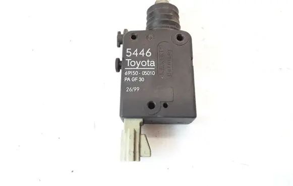Toyota Avensis T220 Tailgate boot lock/latch motor 6915005010