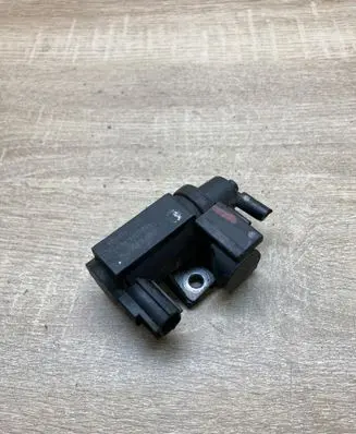 Toyota Corolla Verso AR10 Turbo solenoid valve 258190R011