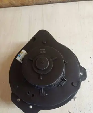 Volvo S70 V70 V70 XC Heater fan/blower TG26 17H12V