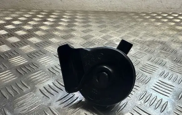 Mercedes-Benz C W204 Horn signal A046522