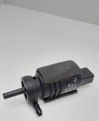 BMW 3 E46 Windscreen/windshield washer pump 8362154 008017