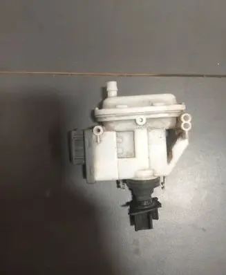 Skoda Octavia Mk1 (1U) Central locking motor 3a0862153b