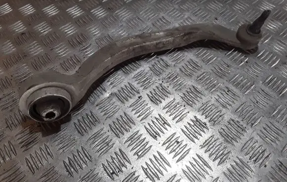 Audi A8 S8 D2 4D Front lower control arm/wishbone