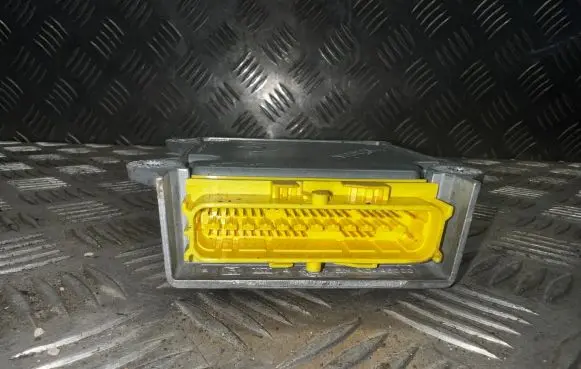 Skoda Octavia Mk2 (1Z) Airbag deployment crash/impact sensor 9096060