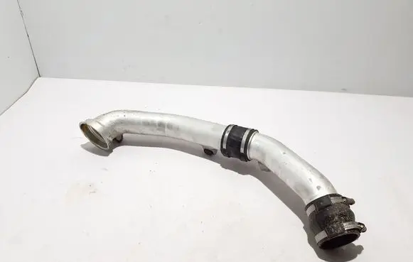 Mercedes-Benz GLS X167 Intercooler hose/pipe A2560980007