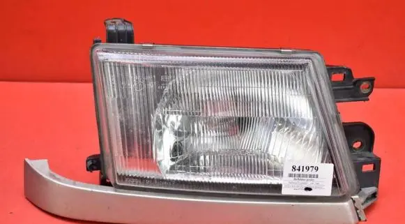 Subaru Forester SF Headlight/headlamp