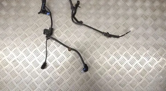 Toyota RAV 4 (XA50) Rear ABS sensor wiring 890C042020