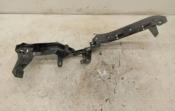Porsche Cayenne (9PA) Front bumper mounting bracket 7L5807890