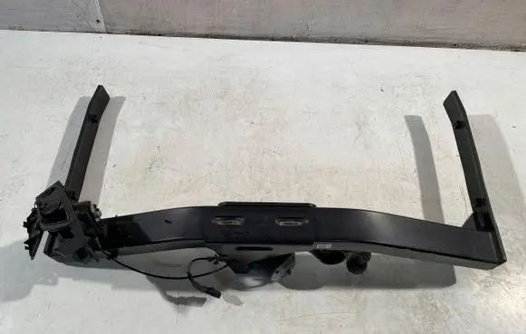 Volkswagen Tiguan Tow bar 5N0803880Q