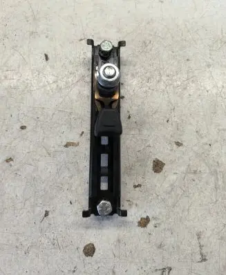 Fiat Ducato Seat belt adjustment rail 1356708080 2007341047