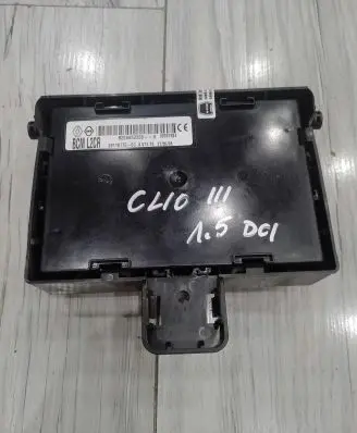 Renault Clio III Other control units/modules 8200652285