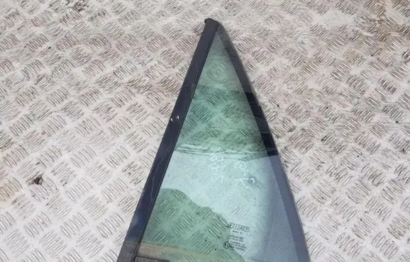 Fiat Marea Rear vent window glass 