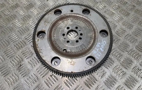 Peugeot 5008 Flywheel 9811911580