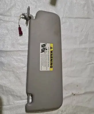 BMW 3 E90 E91 Sun visor 7252047