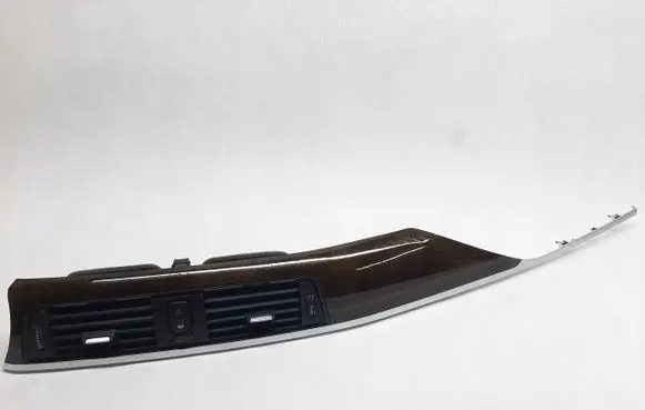 BMW 3 GT F34 Dash center air vent grill 9218552