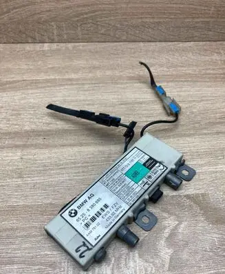 BMW 5 E39 Antenna control unit 8380685