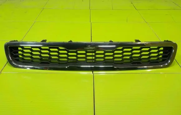 KIA Soul Front bumper upper radiator grill 863512K050 LP92