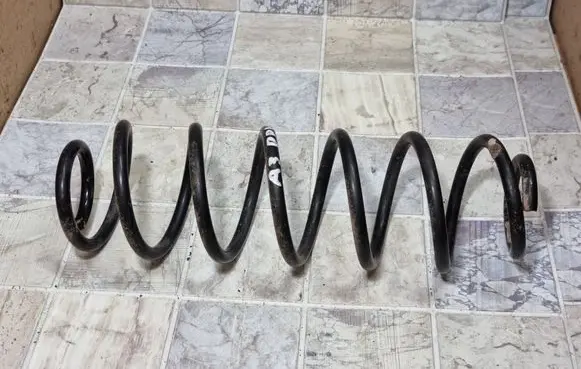 Audi A3 S3 8L Rear coil spring