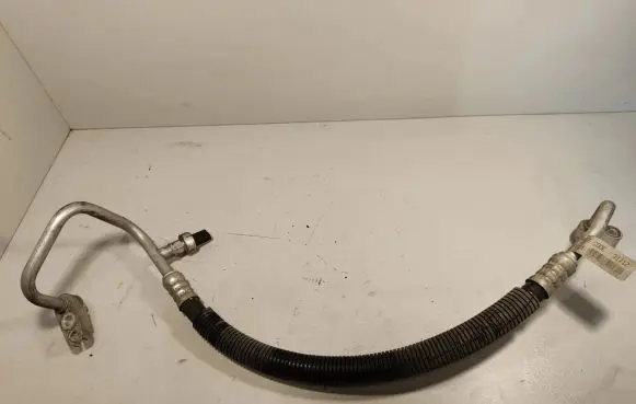 Jeep Grand Cherokee Air conditioning (A/C) pipe/hose 68161179AA