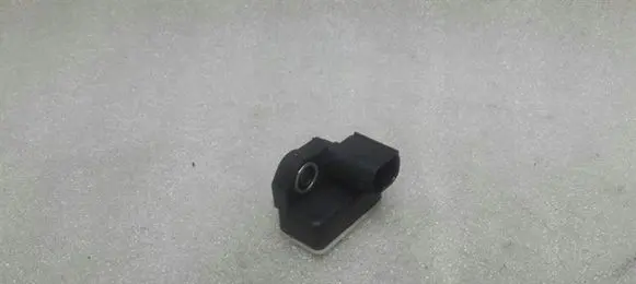 Mercedes-Benz C W205 Airbag deployment crash/impact sensor A0009057600