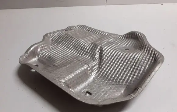 Exhaust heat shield