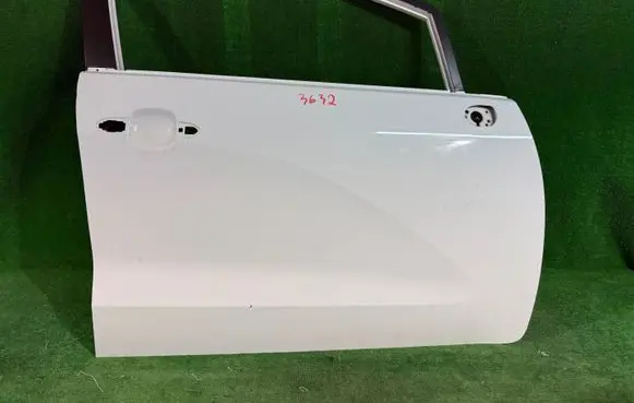KIA Rio Front door