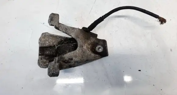 Audi A4 S4 B6 8E 8H Engine mounting bracket 8E0199308H