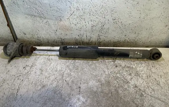 Skoda Octavia Mk2 (1Z) Rear shock absorber/damper