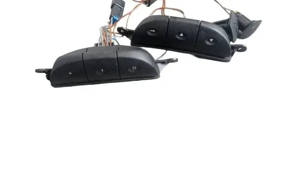 Opel Astra G Steering wheel buttons/switches 6014387