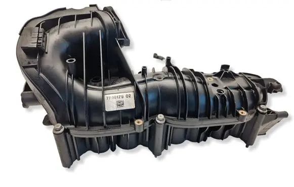 BMW 1 E81 E87 Intake manifold 781017902 7810178 7810741