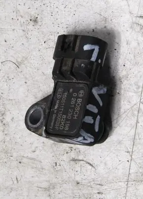 Suzuki Vitara (LY) Air pressure sensor 0261230198