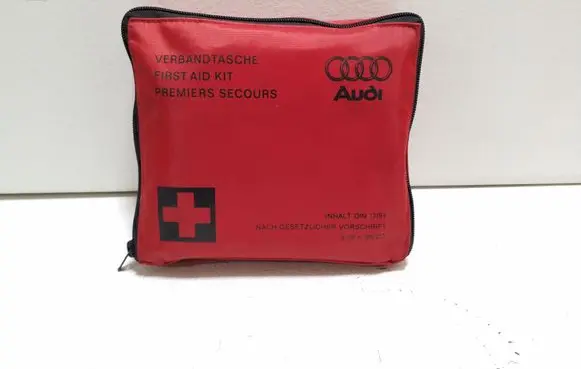 Audi TT TTS Mk2 First aid kit 8P0860282A