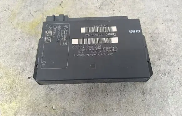 Audi A4 S4 B7 8E 8H Comfort/convenience module 