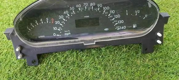 Mercedes-Benz A W168 Speedometer (instrument cluster) A1685404211