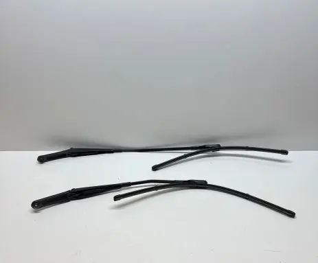 Audi A4 S4 B9 Front wiper blade arm 8W1955408 8W1955407