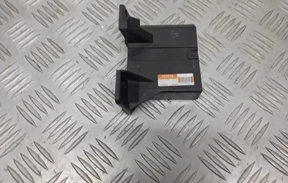 Toyota Corolla Verso E121 Air conditioner control unit module 88650-0F030