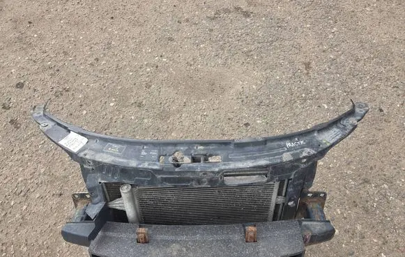 Skoda Praktik (5J8) Radiator support slam panel