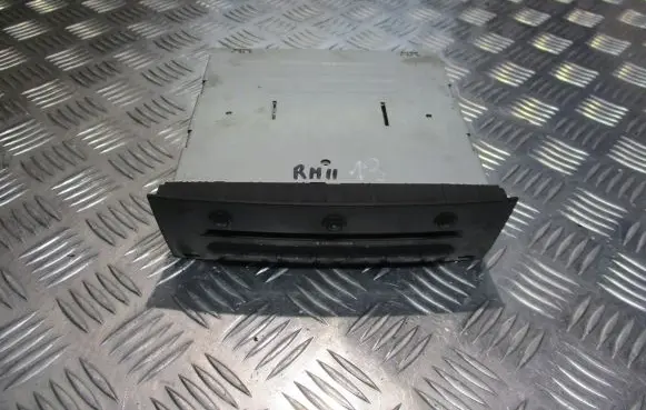 Renault Megane II CD/DVD changer 8200485082