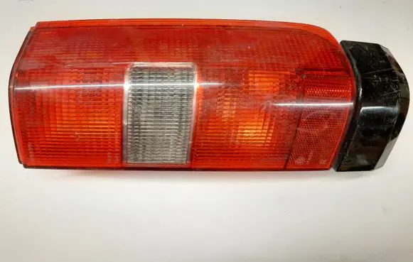Volvo S70 V70 V70 XC Rear/tail lights 3512320 3512426