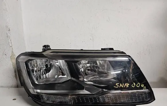 Volkswagen Tiguan Headlight/headlamp 5NB941006B