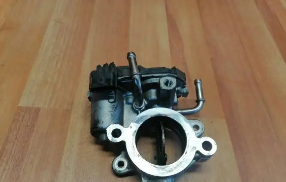 Renault Scenic IV - Grand scenic IV Throttle valve 161A07244R A2C11160100 HMLGT8320R