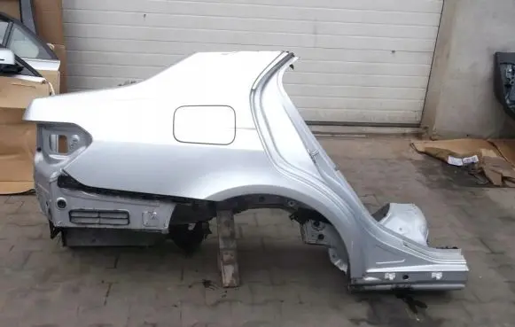 Mercedes-Benz E W212 Rear quarter panel 