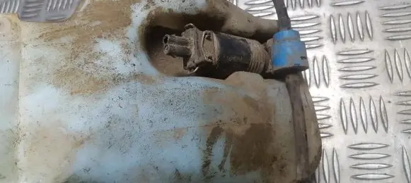 Ford Galaxy Windscreen/windshield washer pump