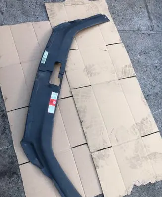 Audi Q7 4L Radiator trim 4F0807081