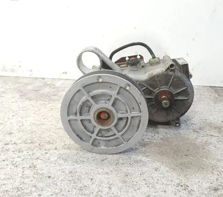 Ligier JS 50 Automatic gearbox 131834 131835 TYC026142