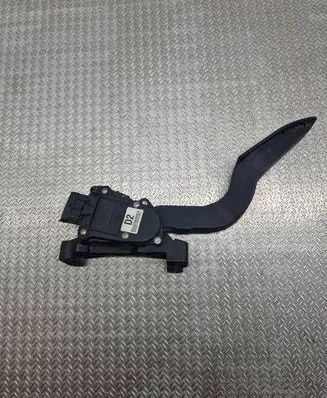 KIA Cerato Accelerator throttle pedal 327002F200