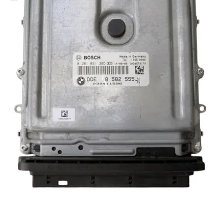 BMW 5 F10 F11 Engine control unit/module 0281031305