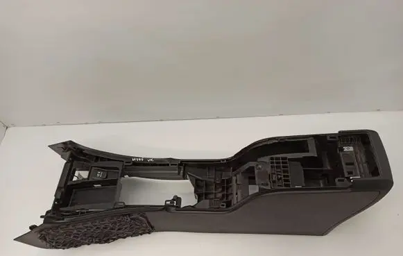 Mercedes-Benz B W245 Center console A1696800050