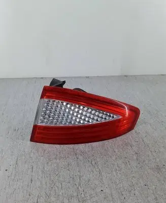 Ford Mondeo MK IV Rear/tail lights 7S71-13404-A